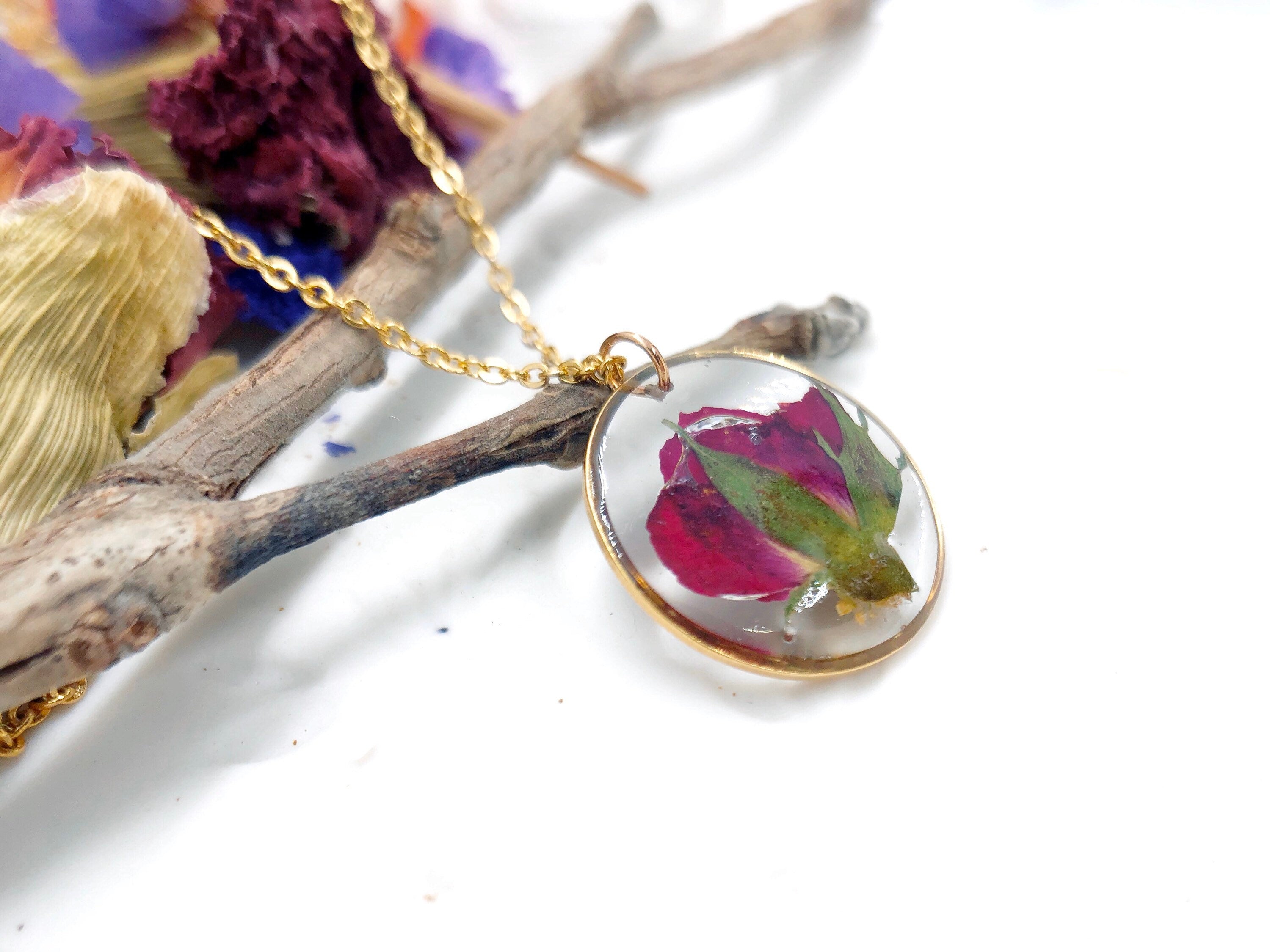 Woman necklace with real flower pendant Red rose bud in resin. Gold steel chain Jewels crystals dried flowers pressed terrarium