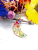 Collana Luna donna fiori veri in resina uv. Ciondolo Luna oro quadrifoglio e fiori arcobaleno.Gioielli resina.Fiori pressati essiccati