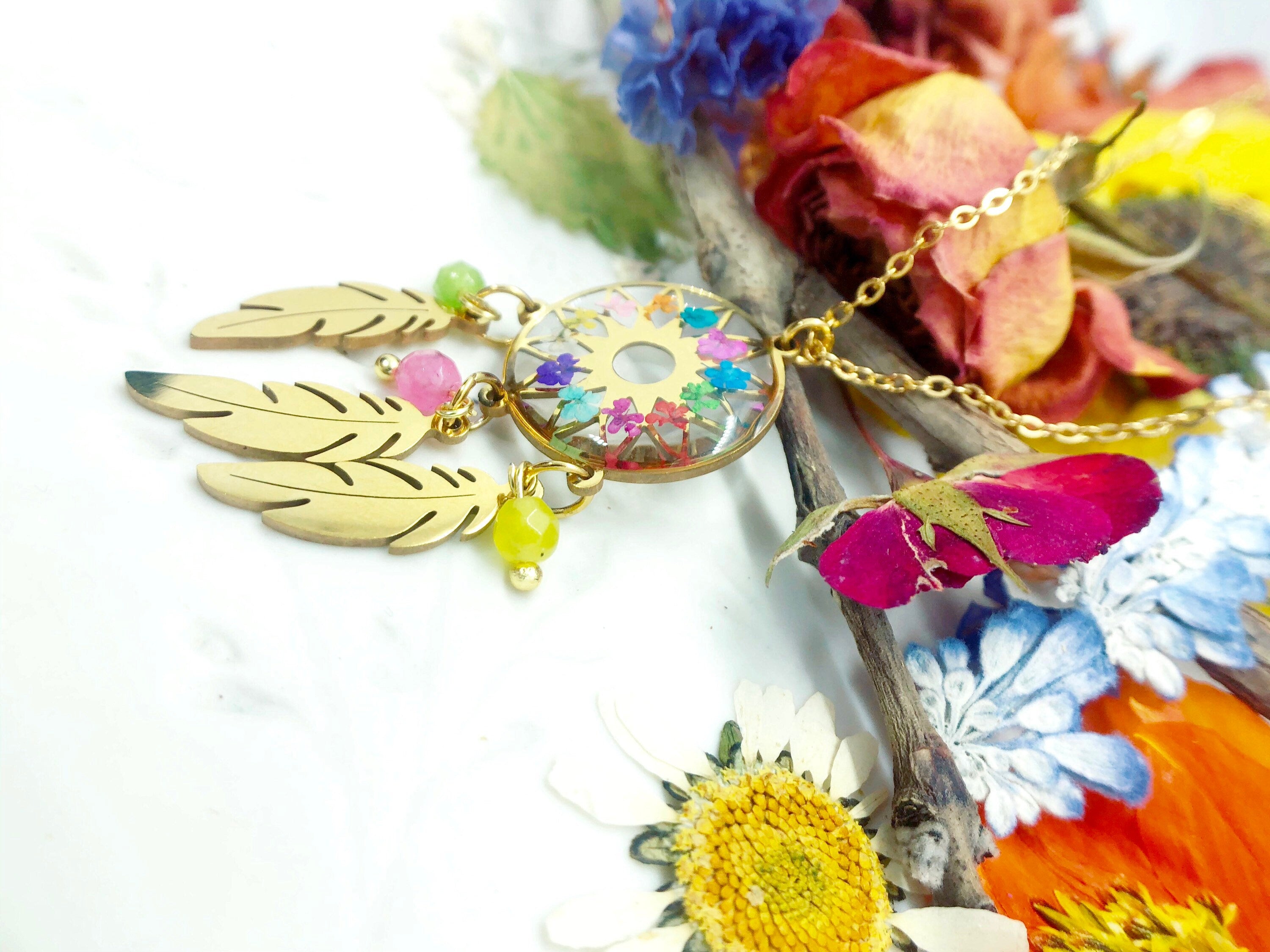 Woman rainbow dream catcher necklace real pressed dried flowers in resin, gold steel chain. Real flower resin jewelry