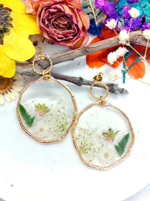 Women's pendant hoop earrings brass gold pendant real resin flowers.Resin jewelry pressed dried flowers.Unique gift for her