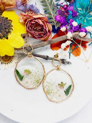 Women's pendant hoop earrings brass gold pendant real resin flowers.Resin jewelry pressed dried flowers.Unique gift for her