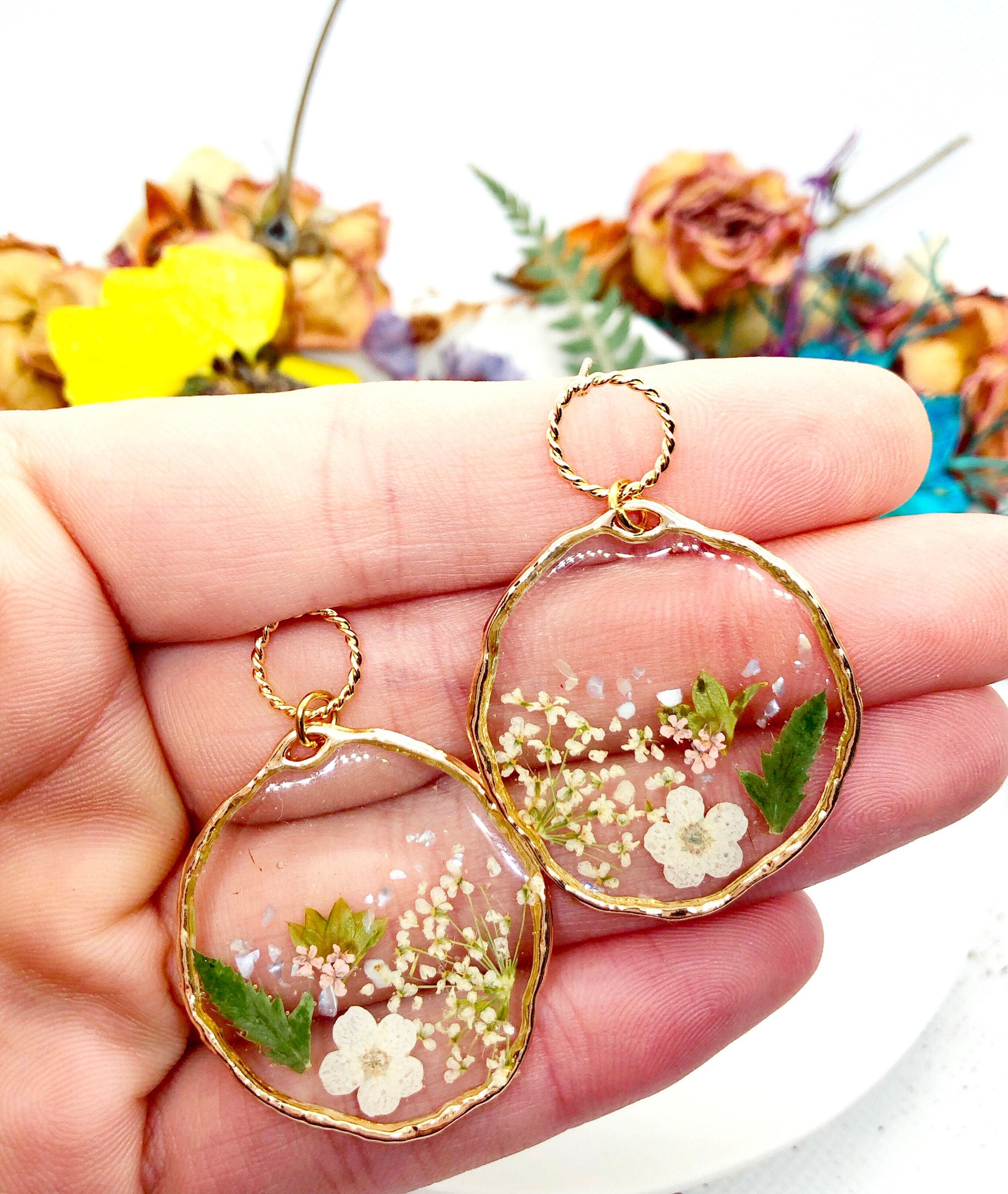 Women's pendant hoop earrings brass gold pendant real resin flowers.Resin jewelry pressed dried flowers.Unique gift for her